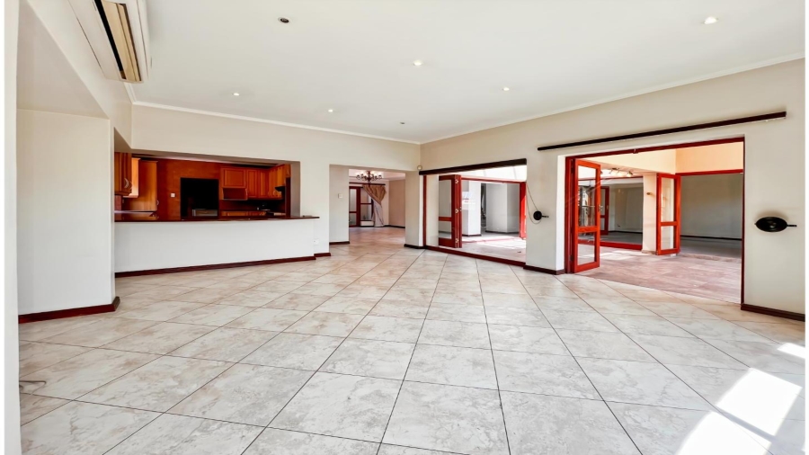 3 Bedroom Property for Sale in Lonehill Gauteng