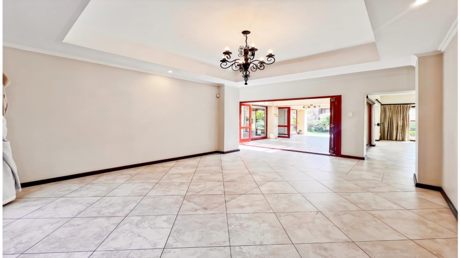 3 Bedroom Property for Sale in Lonehill Gauteng