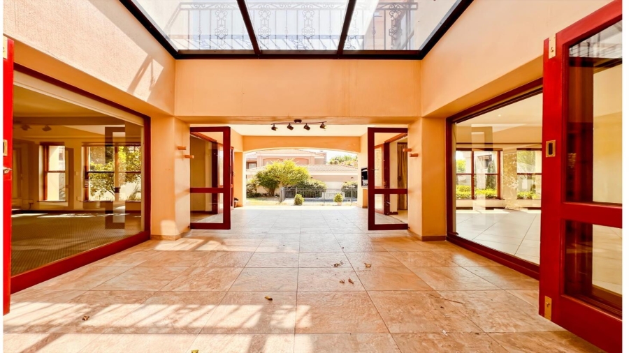 3 Bedroom Property for Sale in Lonehill Gauteng