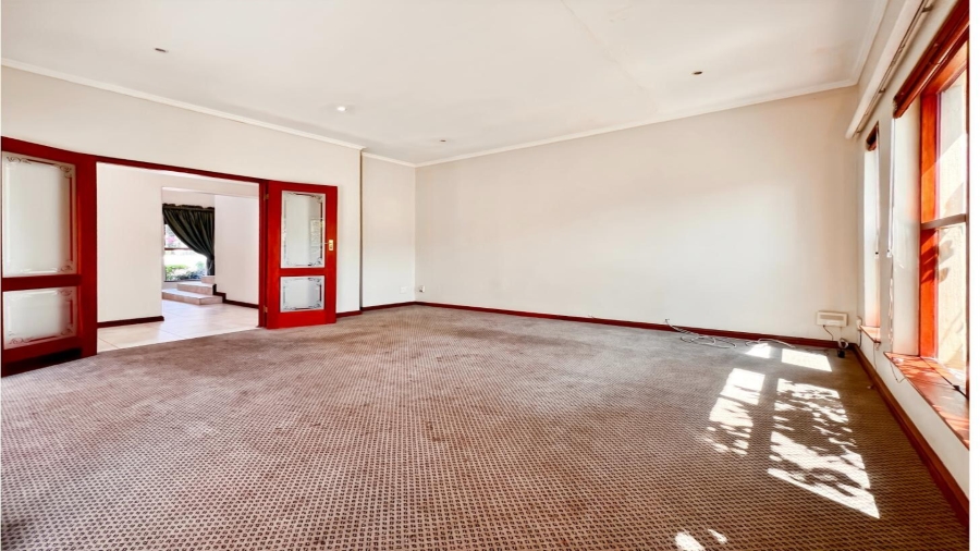 3 Bedroom Property for Sale in Lonehill Gauteng