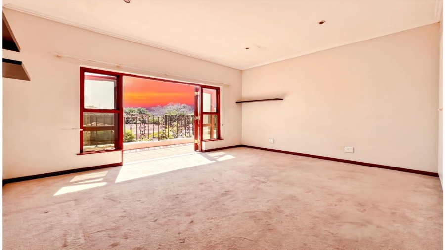 3 Bedroom Property for Sale in Lonehill Gauteng