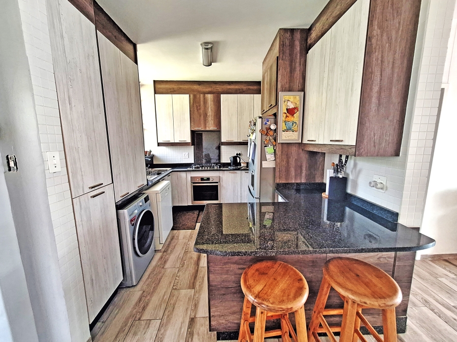 2 Bedroom Property for Sale in Blackheath Gauteng