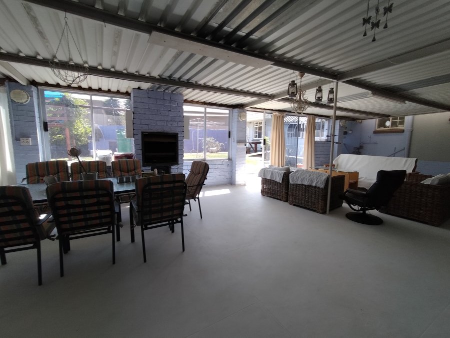 3 Bedroom Property for Sale in Discovery Gauteng