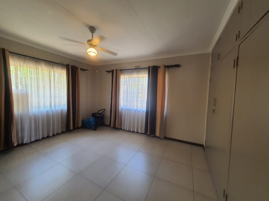 3 Bedroom Property for Sale in Vanderbijlpark SE 2 Gauteng