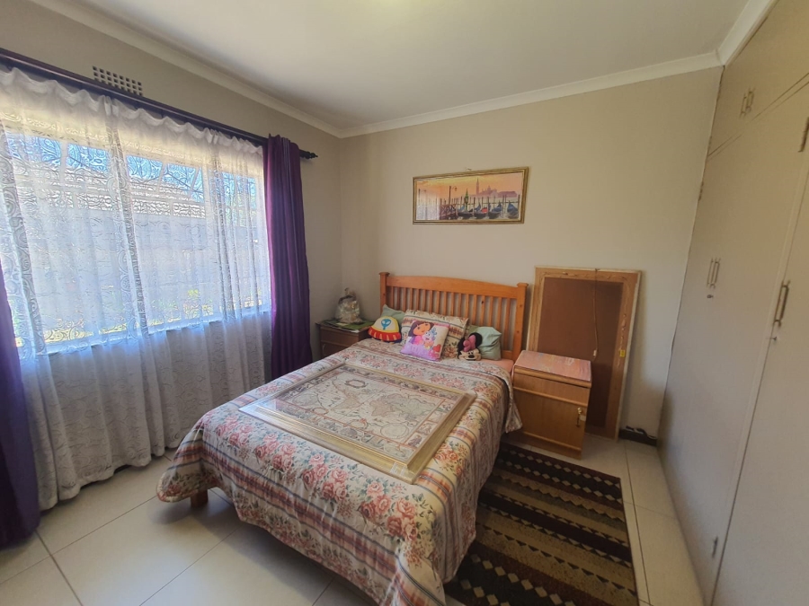 3 Bedroom Property for Sale in Vanderbijlpark SE 2 Gauteng