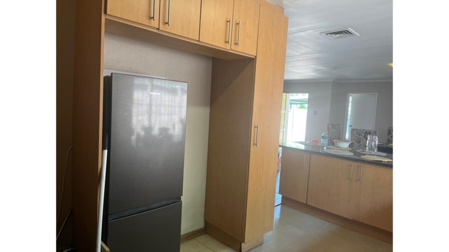 4 Bedroom Property for Sale in Vorna Valley Gauteng