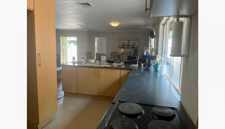 4 Bedroom Property for Sale in Vorna Valley Gauteng