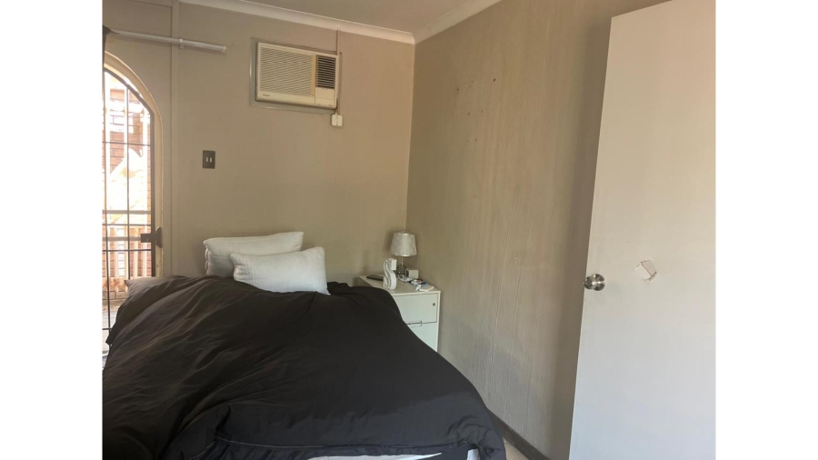 4 Bedroom Property for Sale in Vorna Valley Gauteng