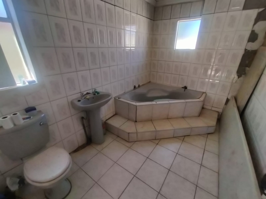 3 Bedroom Property for Sale in Kagiso Gauteng
