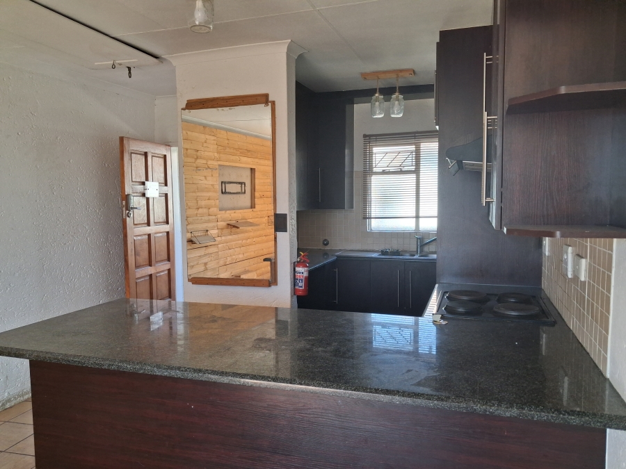 2 Bedroom Property for Sale in Eden Glen Gauteng