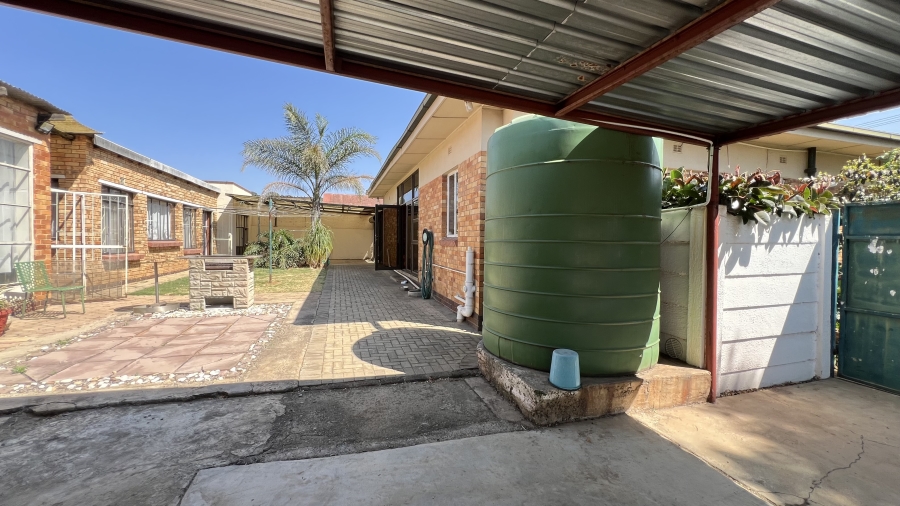 3 Bedroom Property for Sale in Krugersdorp West Gauteng