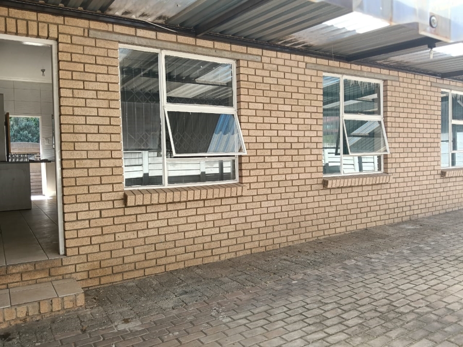 3 Bedroom Property for Sale in Greenhills Gauteng