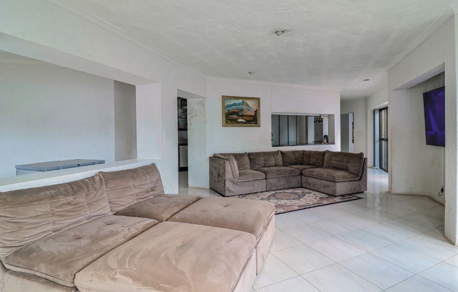 4 Bedroom Property for Sale in Lenasia South Gauteng