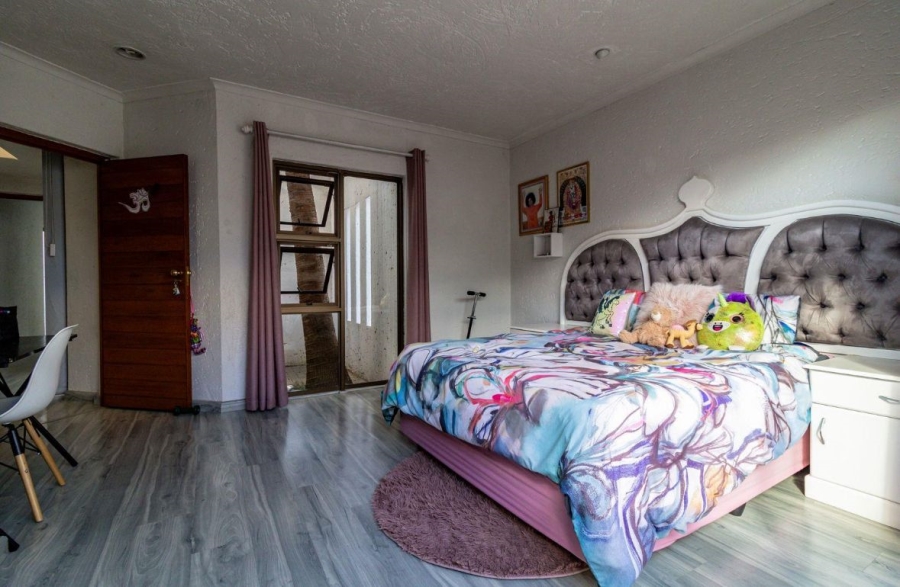 4 Bedroom Property for Sale in Lenasia South Gauteng