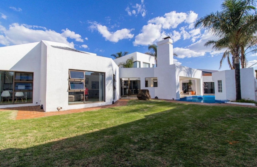 4 Bedroom Property for Sale in Lenasia South Gauteng