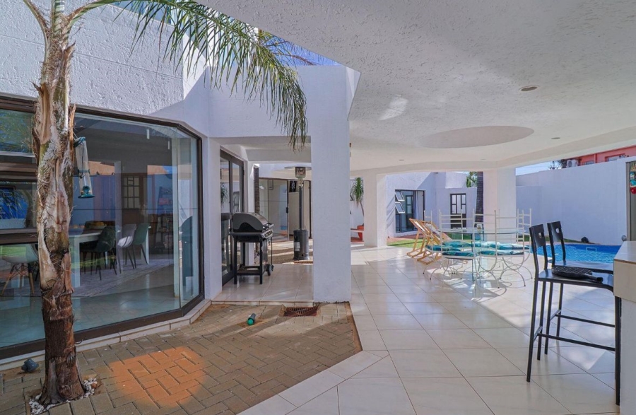4 Bedroom Property for Sale in Lenasia South Gauteng