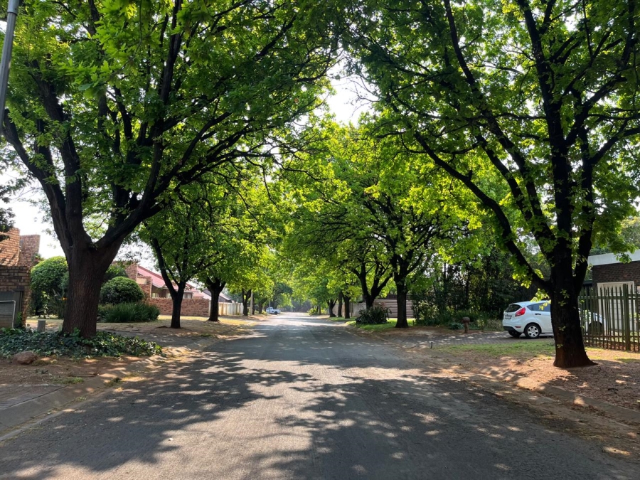 4 Bedroom Property for Sale in Flora Gardens Gauteng