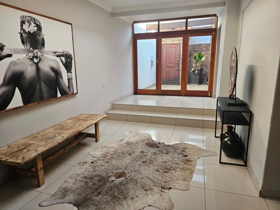 To Let 3 Bedroom Property for Rent in Atholl Gauteng