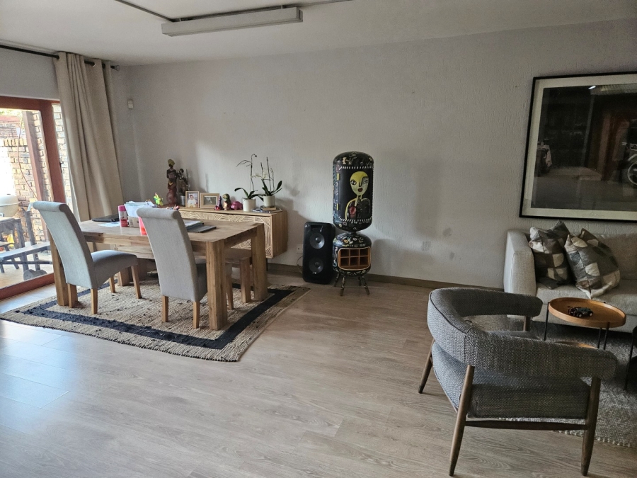 To Let 3 Bedroom Property for Rent in Atholl Gauteng