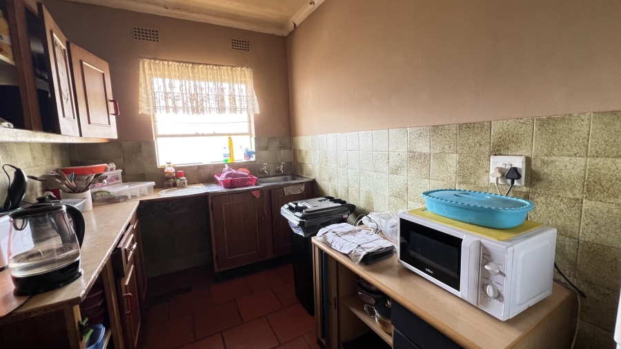 6 Bedroom Property for Sale in Burgershoop Gauteng