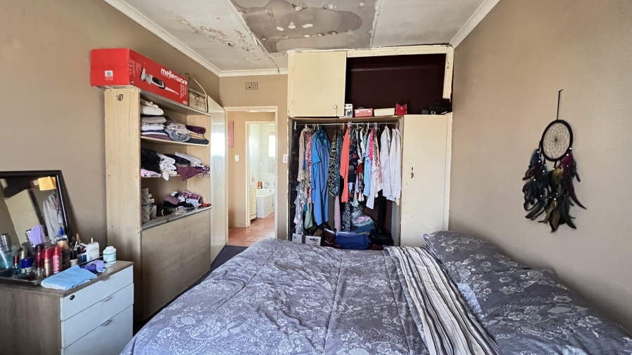6 Bedroom Property for Sale in Burgershoop Gauteng