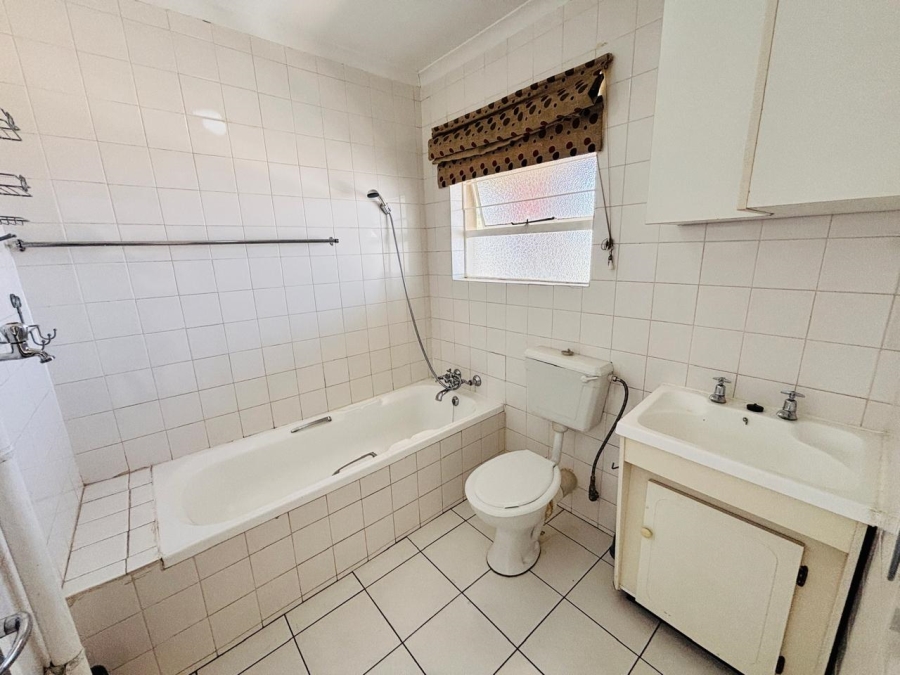 1 Bedroom Property for Sale in Krugersdorp North Gauteng