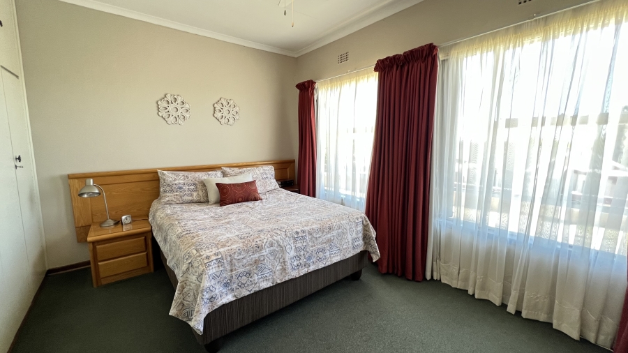 2 Bedroom Property for Sale in Greenhills Gauteng