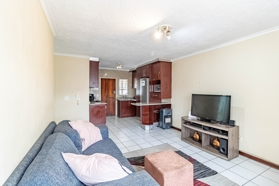 3 Bedroom Property for Sale in Glenanda Gauteng