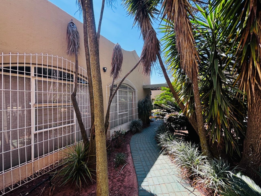 3 Bedroom Property for Sale in Rant En Dal Gauteng
