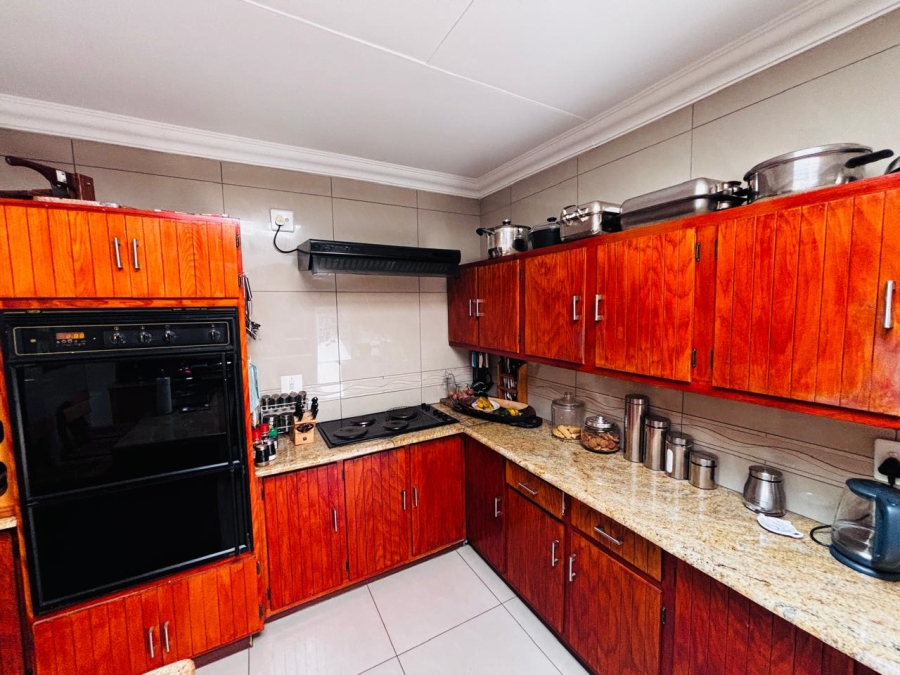 3 Bedroom Property for Sale in Rant En Dal Gauteng
