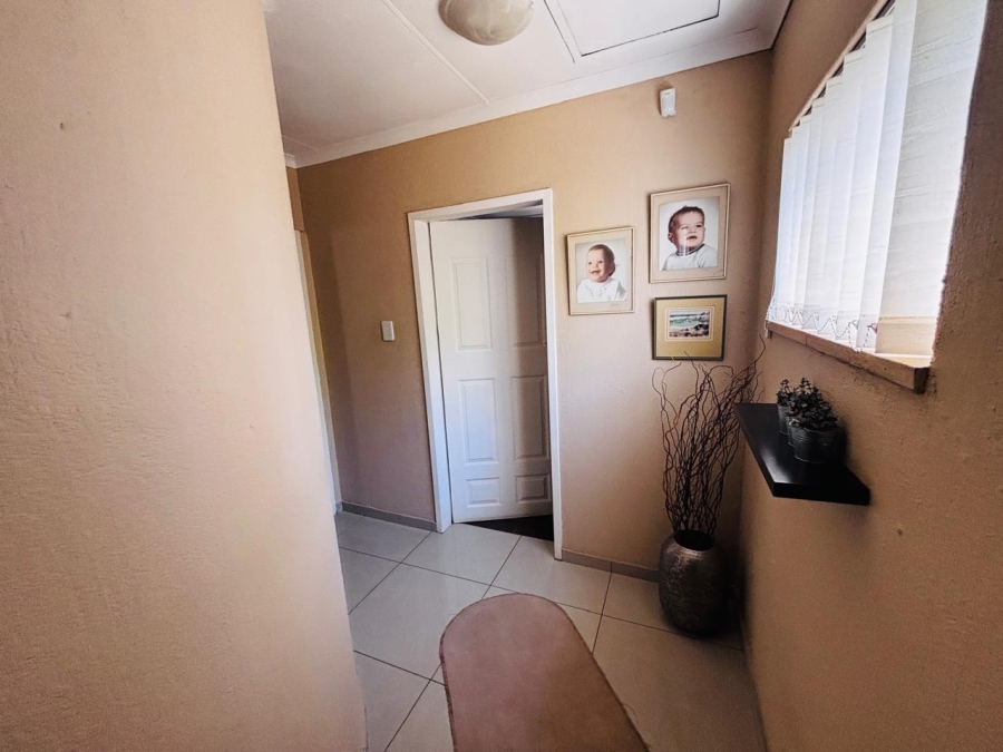 3 Bedroom Property for Sale in Rant En Dal Gauteng