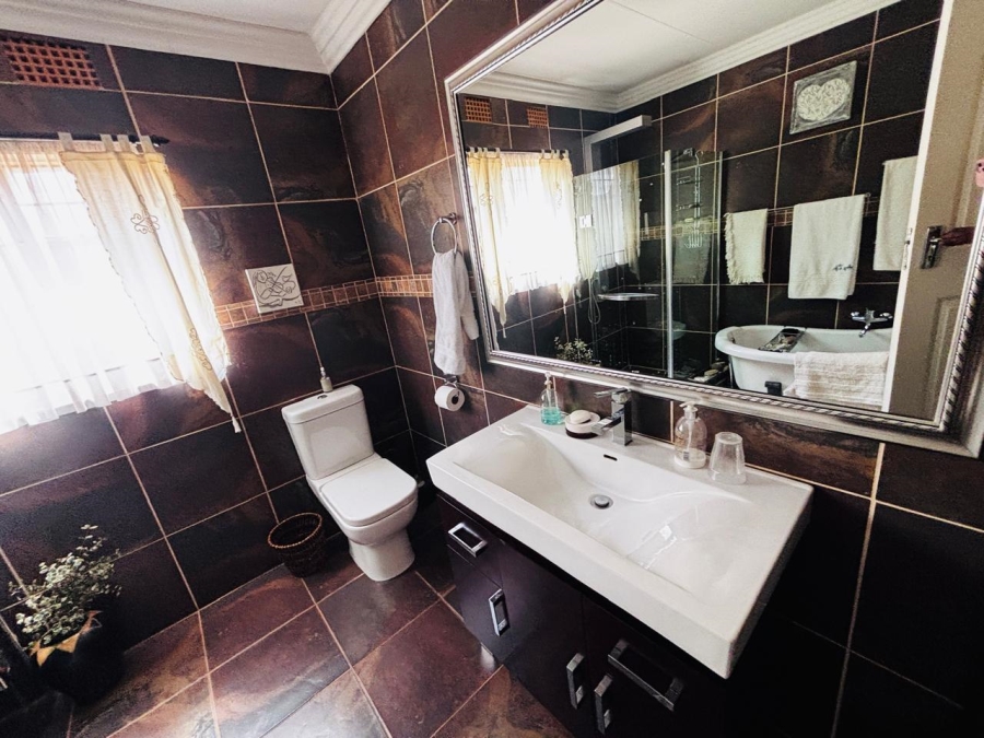 3 Bedroom Property for Sale in Rant En Dal Gauteng