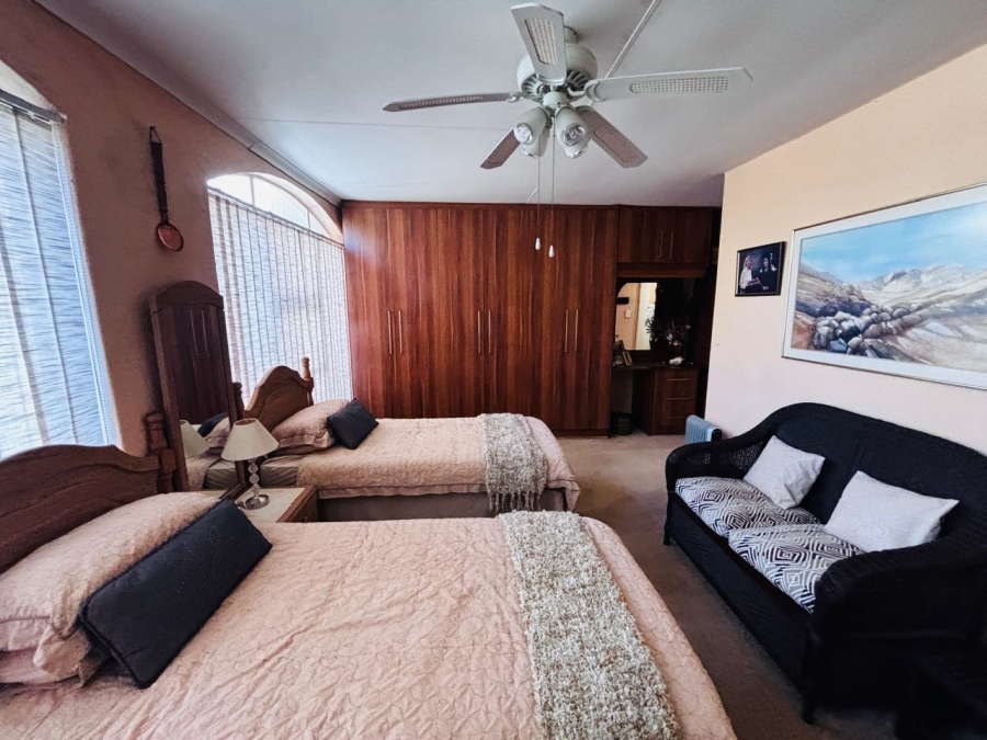 3 Bedroom Property for Sale in Rant En Dal Gauteng