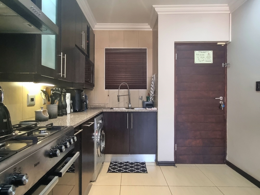 2 Bedroom Property for Sale in Northcliff Gauteng