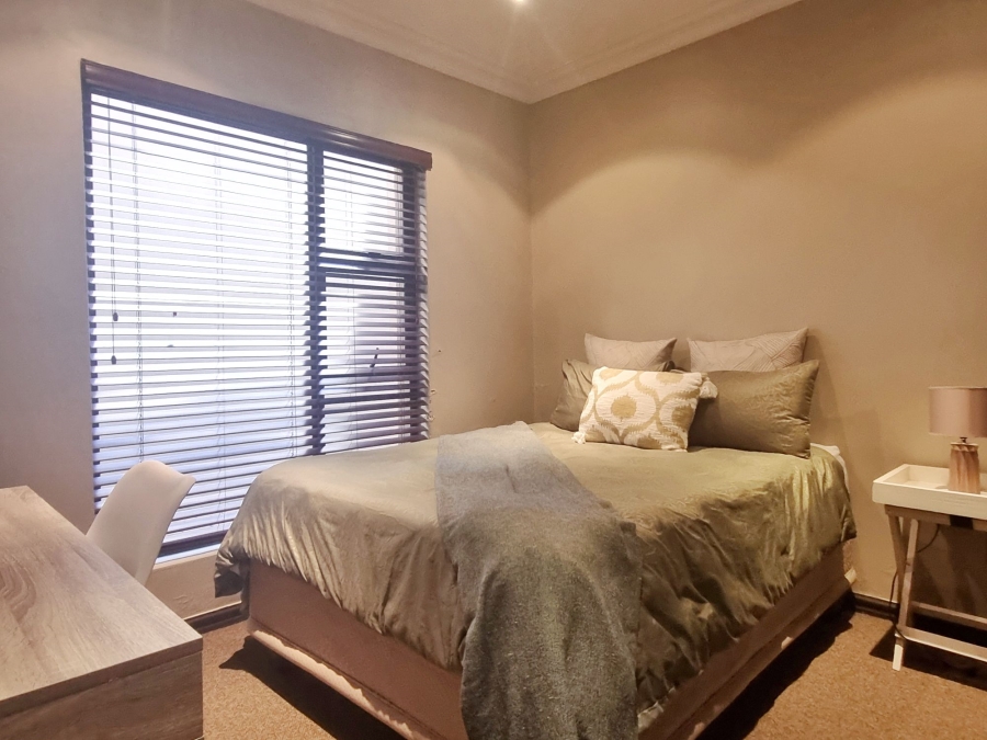 2 Bedroom Property for Sale in Northcliff Gauteng