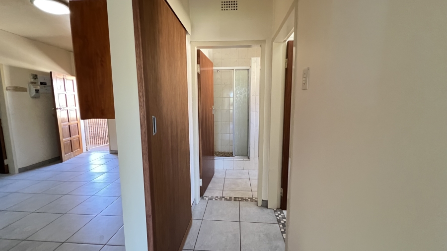 2 Bedroom Property for Sale in Greenhills Gauteng