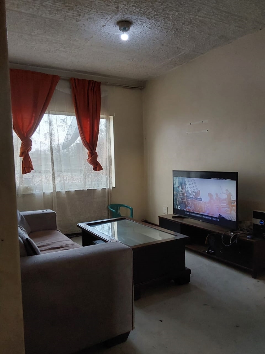2 Bedroom Property for Sale in Pretoria West Gauteng