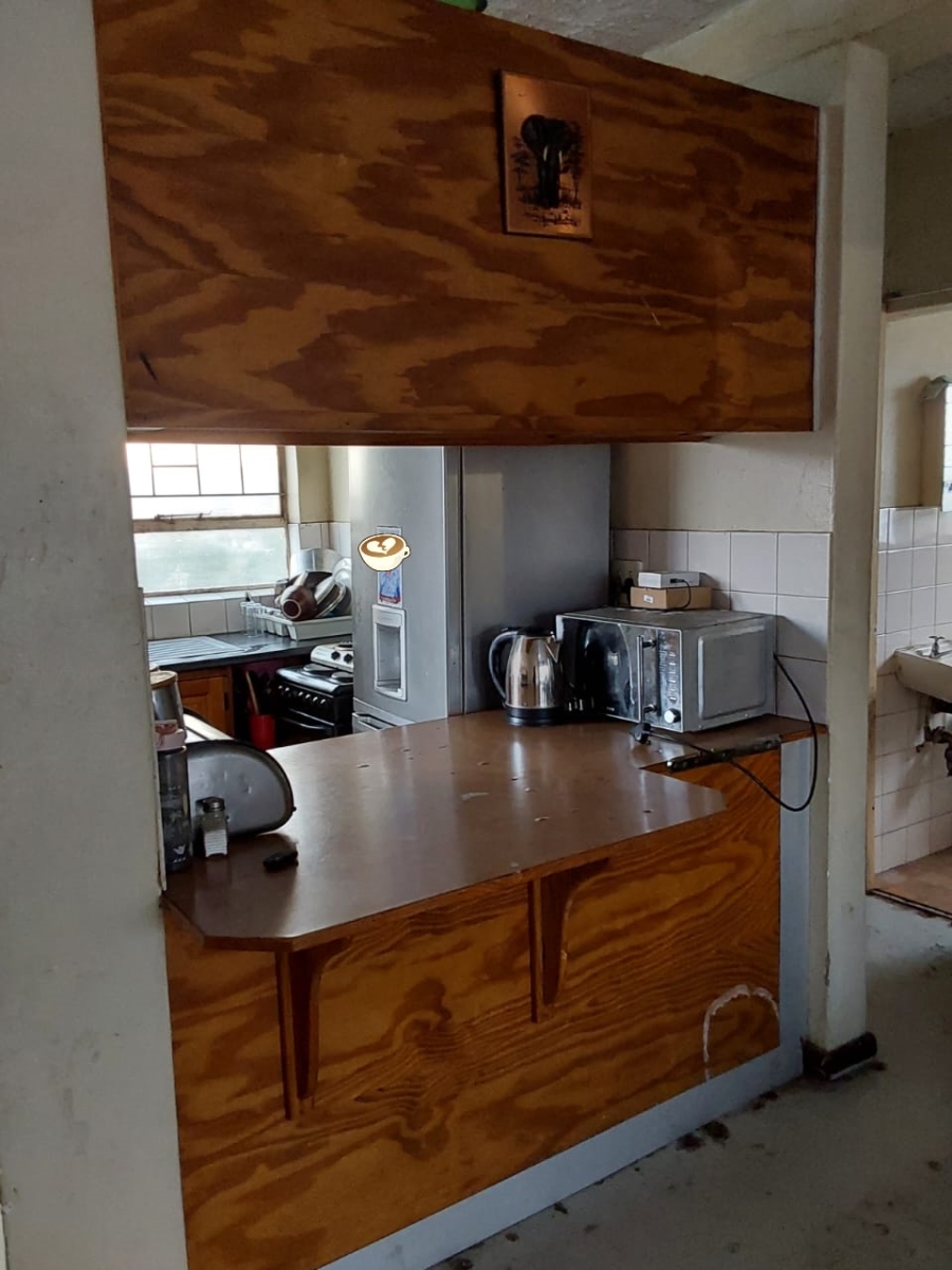 2 Bedroom Property for Sale in Pretoria West Gauteng