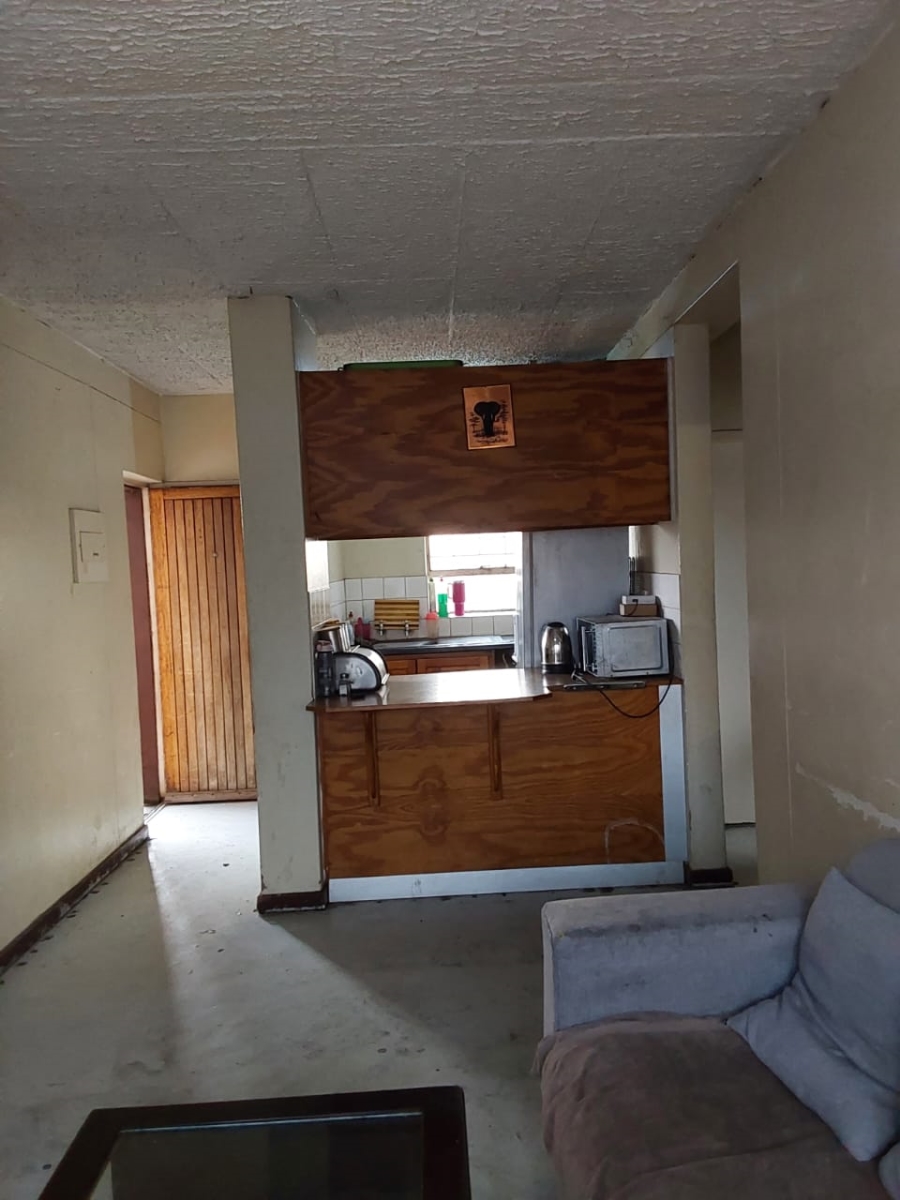 2 Bedroom Property for Sale in Pretoria West Gauteng