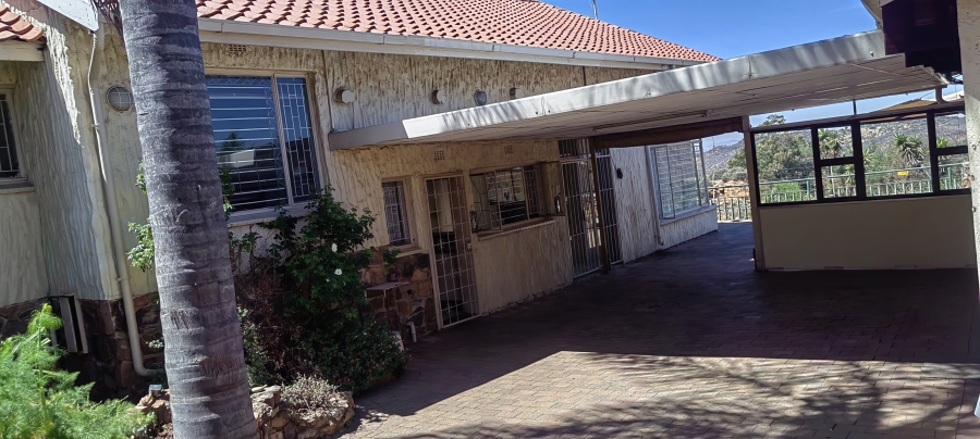 2 Bedroom Property for Sale in Linmeyer Gauteng