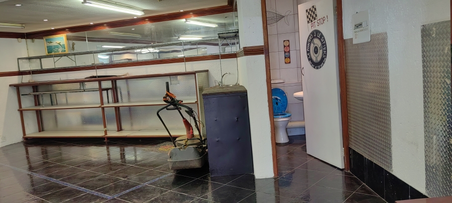2 Bedroom Property for Sale in Linmeyer Gauteng