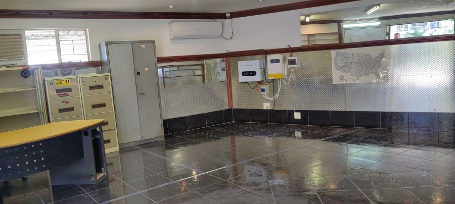 2 Bedroom Property for Sale in Linmeyer Gauteng