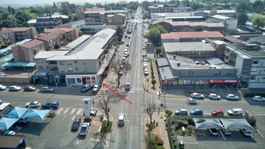 To Let commercial Property for Rent in Linden Gauteng