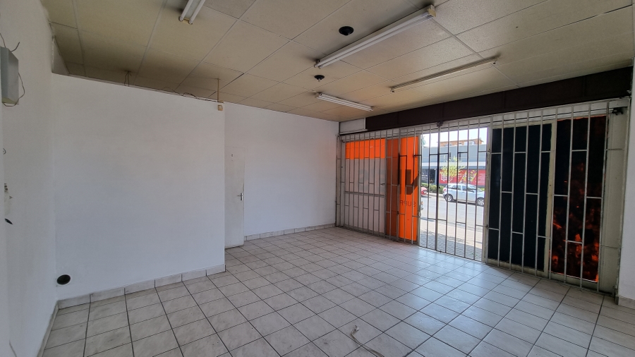 To Let commercial Property for Rent in Linden Gauteng
