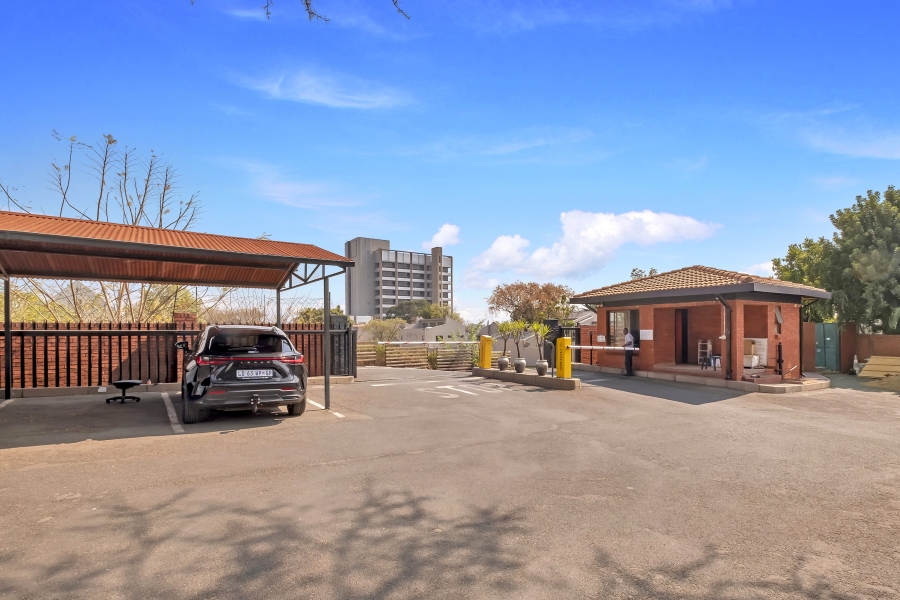 Commercial Property for Sale in Lyme Park Gauteng