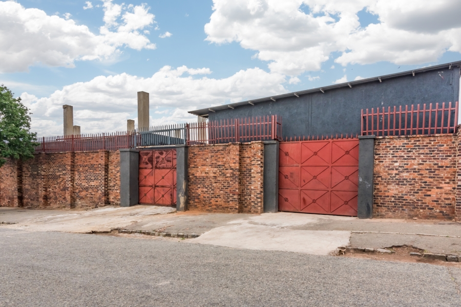 Commercial Property for Sale in Fairview Gauteng