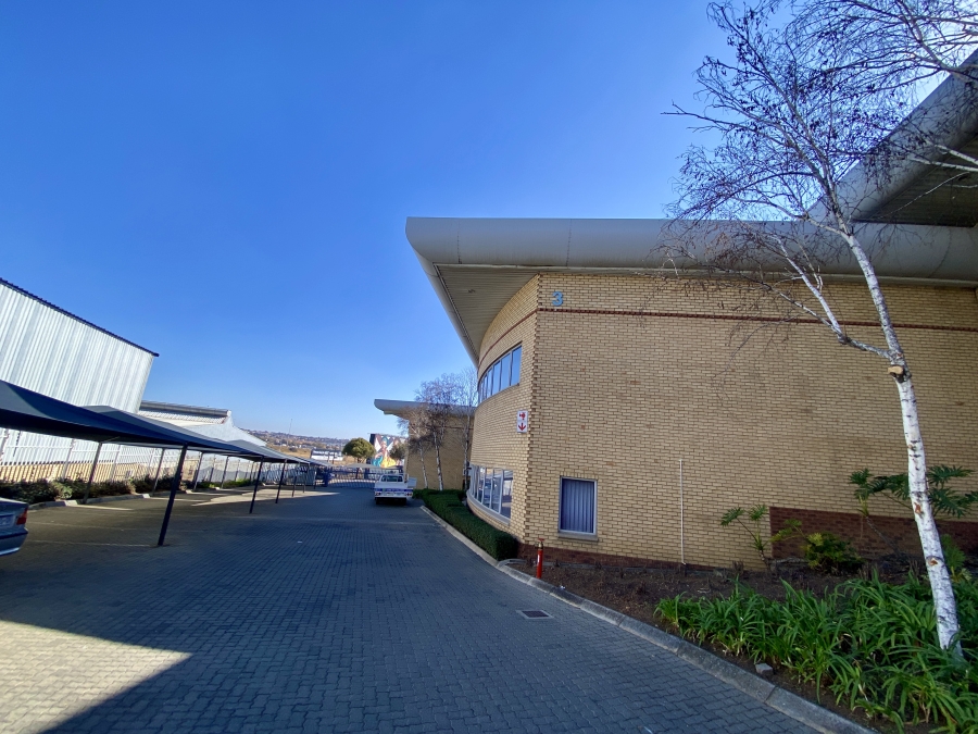 To Let commercial Property for Rent in Randjespark Gauteng