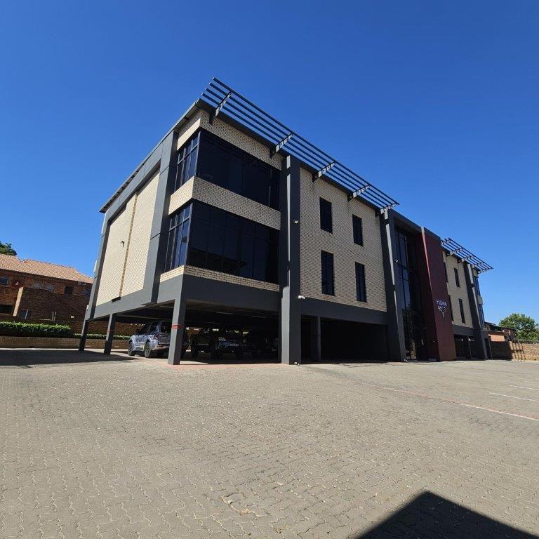To Let commercial Property for Rent in Die Hoewes Gauteng