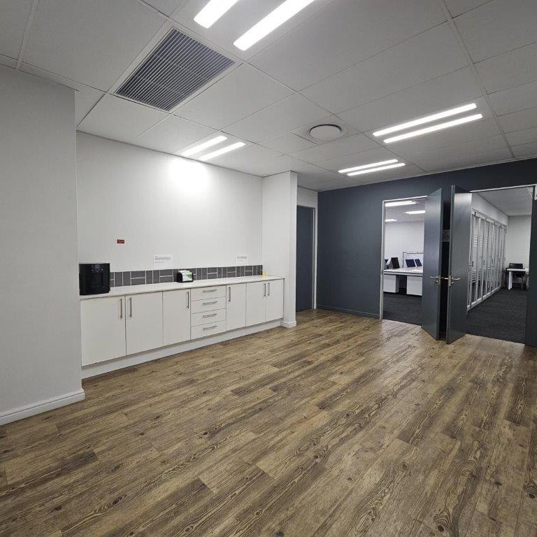 To Let commercial Property for Rent in Die Hoewes Gauteng