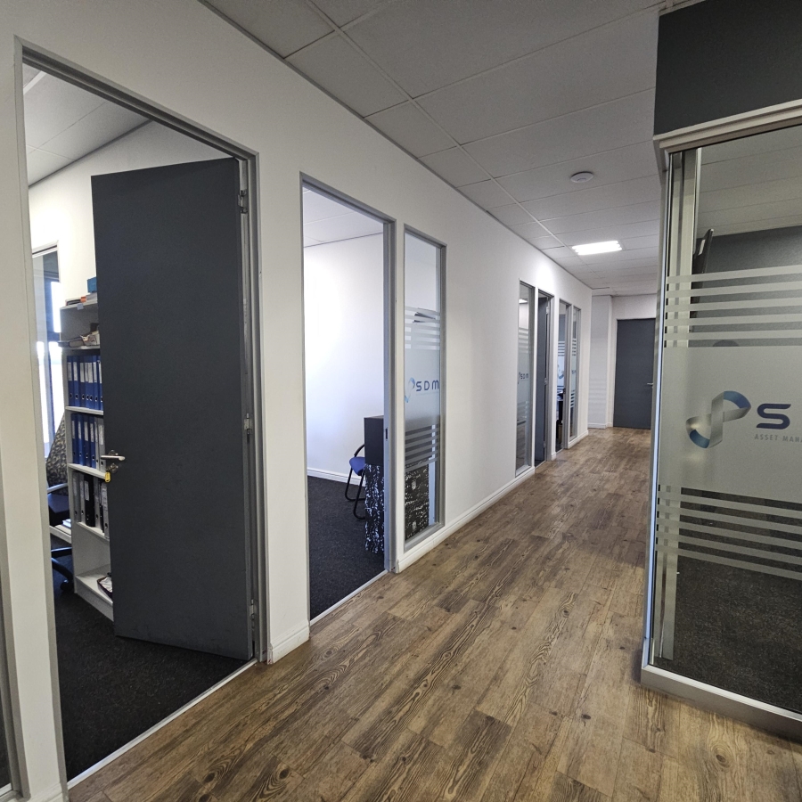 Commercial Property for Sale in Die Hoewes Gauteng